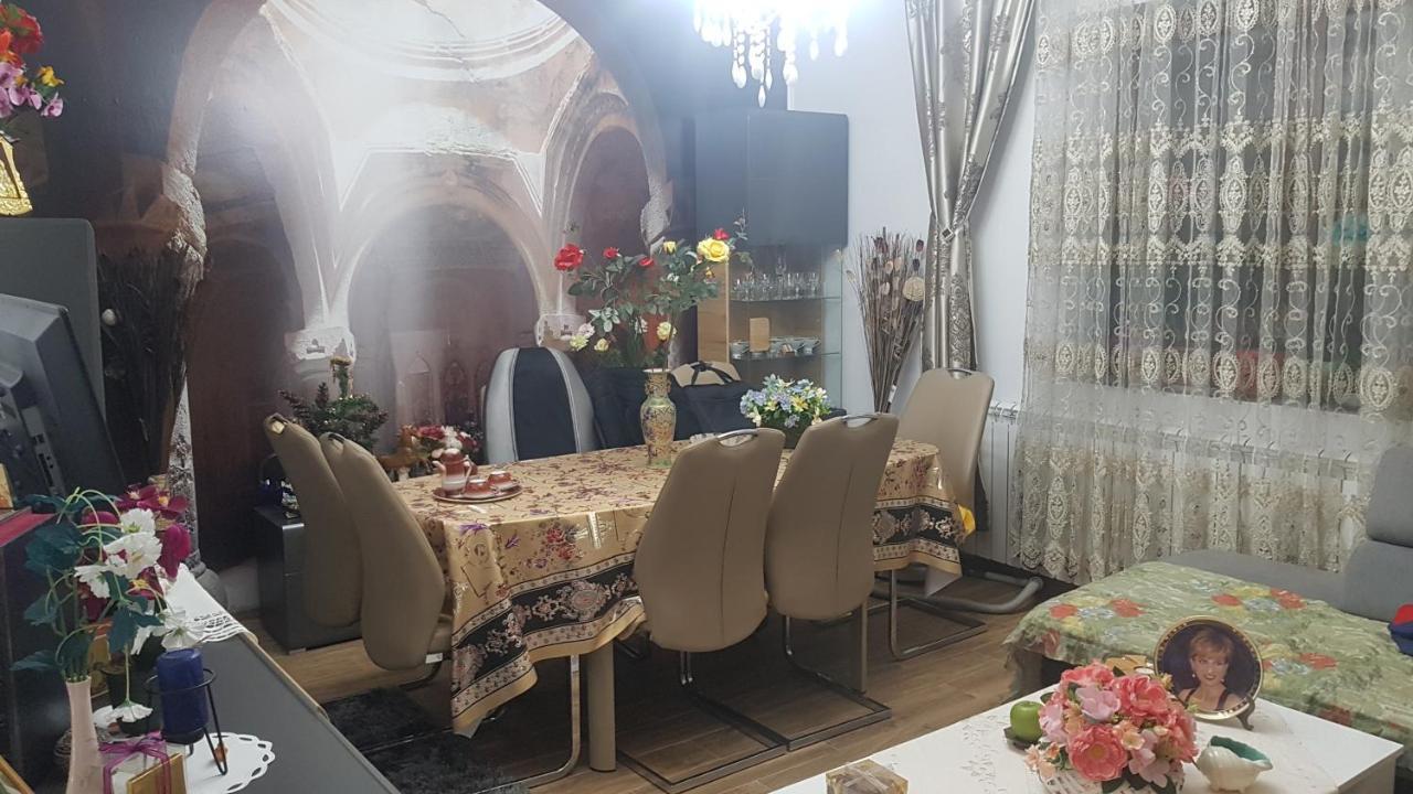 Hotel Casa Cojanu Petroşani Esterno foto