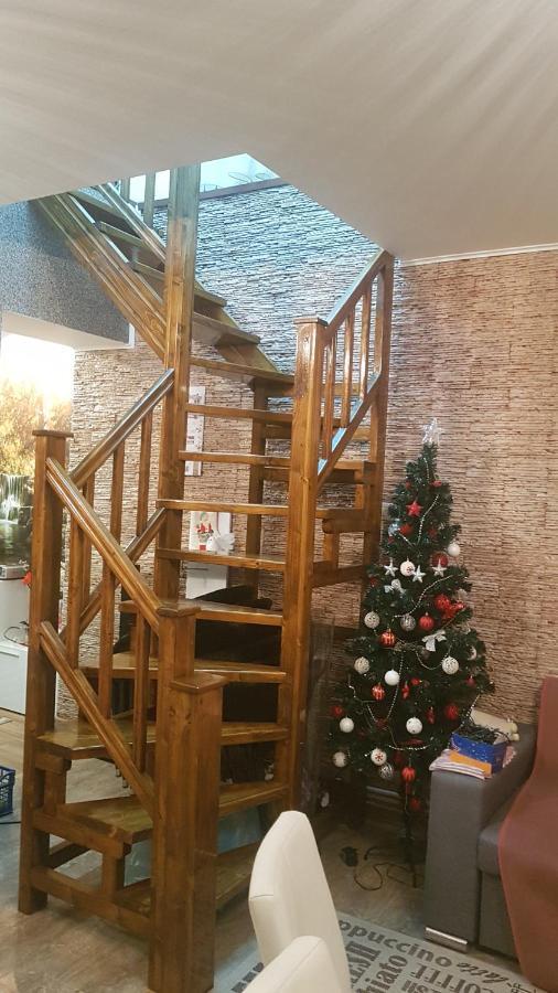 Hotel Casa Cojanu Petroşani Esterno foto